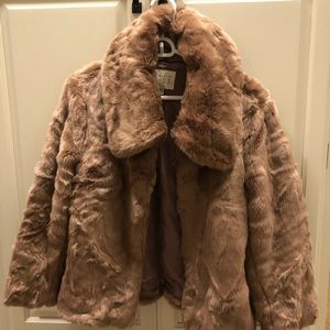 Faux fur short jacket